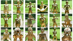Outdoor Golden Body Painting